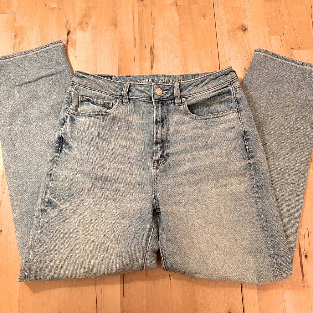 American Eagle Light Blue Straight Leg Stretch Denim Jeans size 6